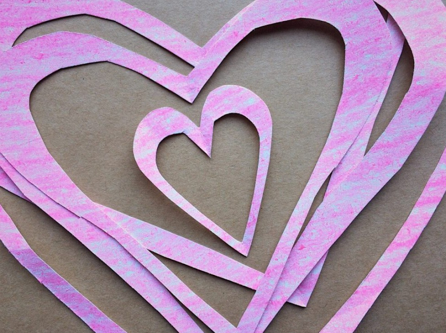 paper hearts representing couples therapy